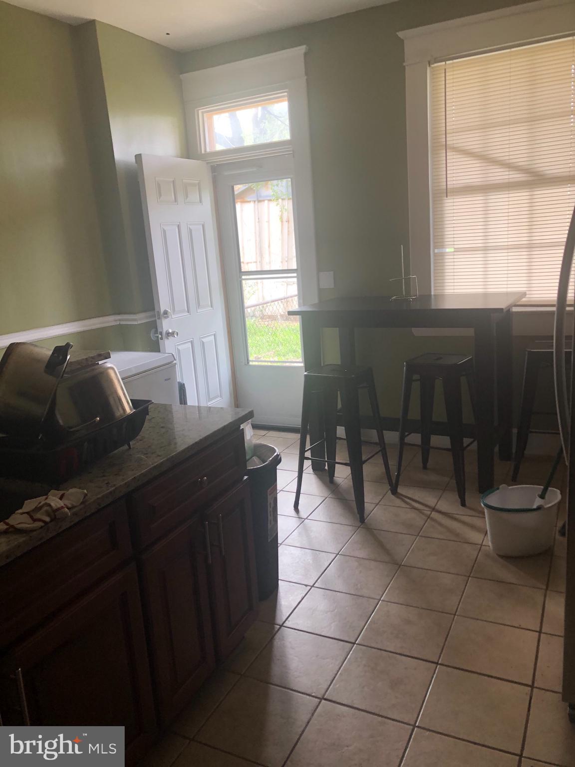 MONDAWMIN - Residential