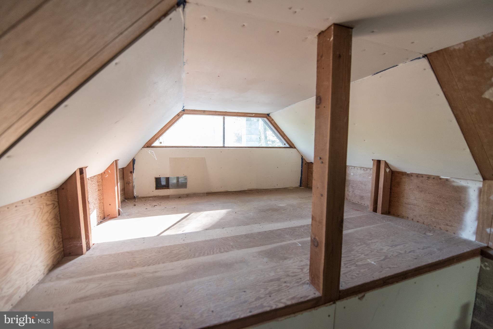 CACAPON RETREAT - Residential