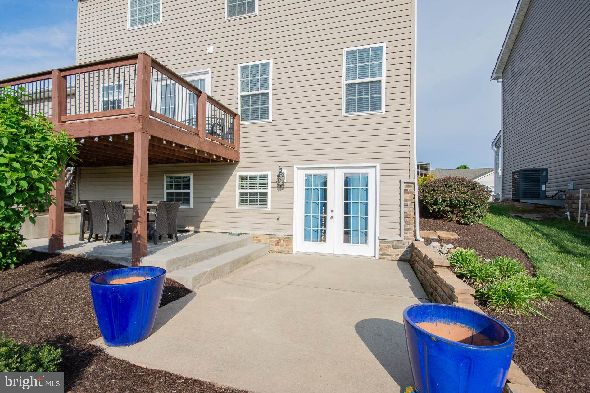RED HILL - Residential