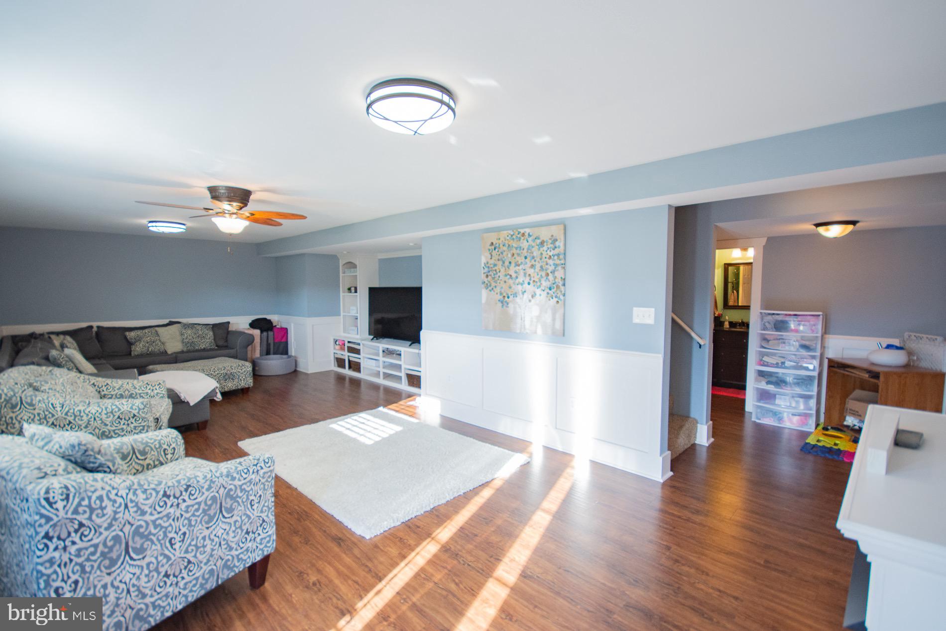 RED HILL - Residential