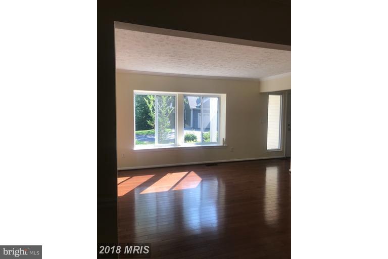 OLD BRIDGE ESTATES - Residential Lease