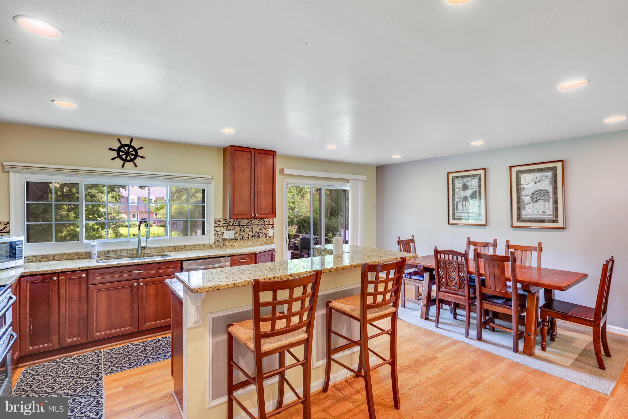 MC LEAN HAMLET - Residential Lease