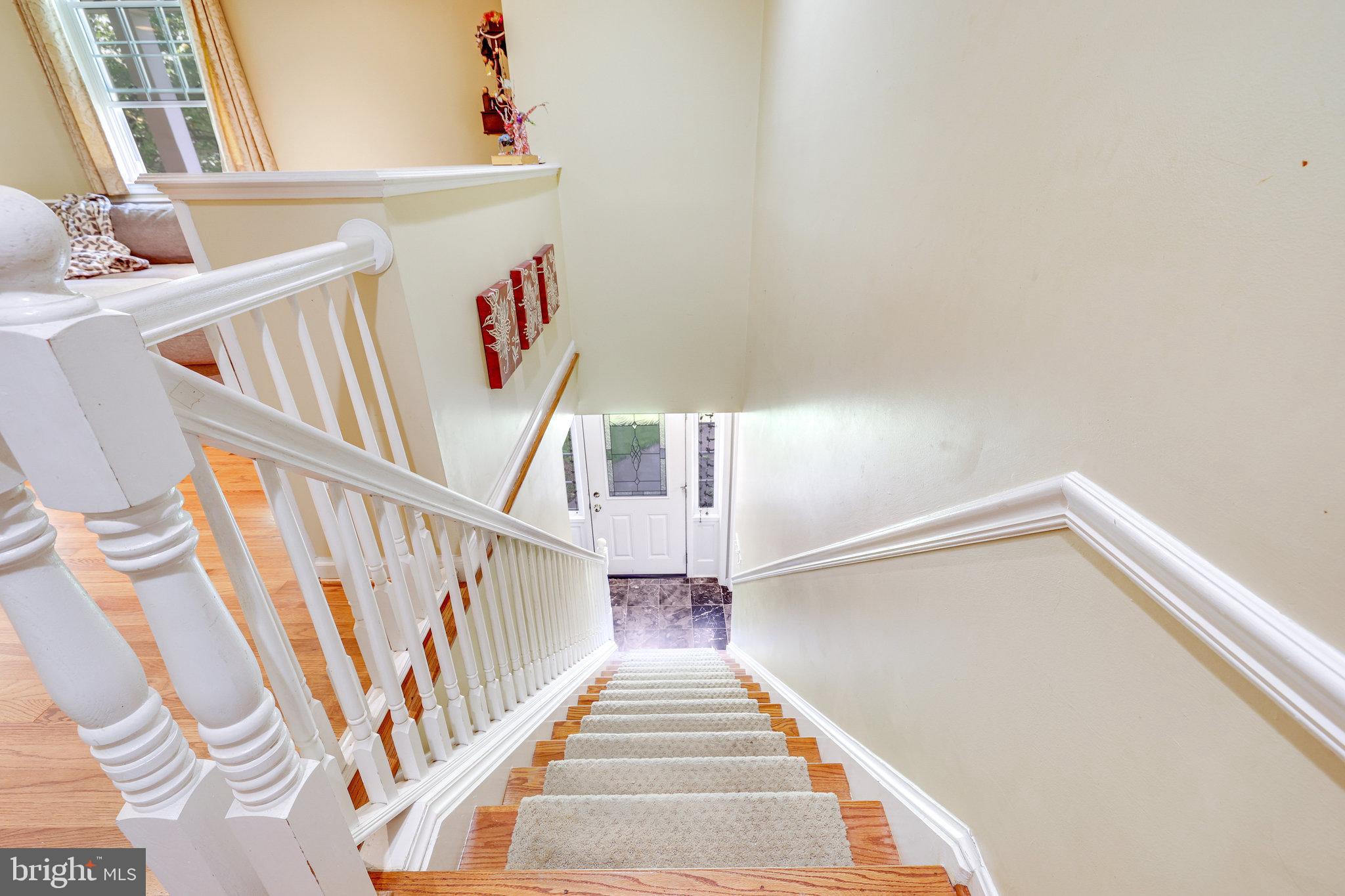 MC LEAN HAMLET - Residential Lease