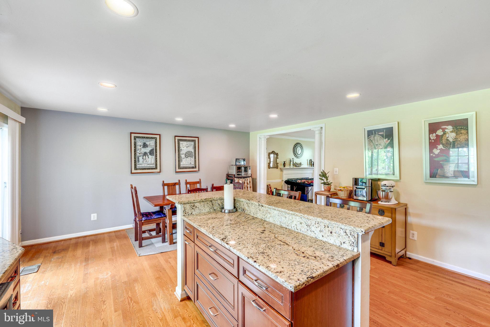 MC LEAN HAMLET - Residential Lease