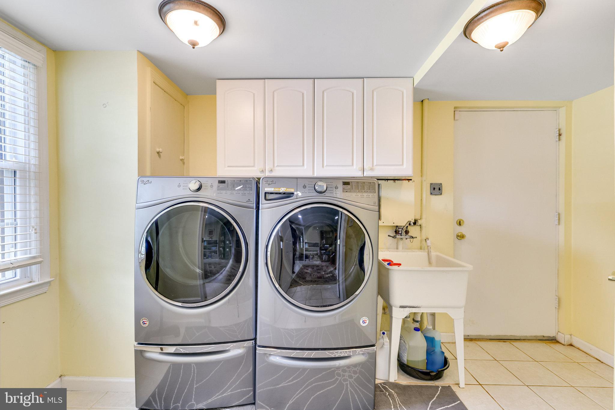 MC LEAN HAMLET - Residential Lease