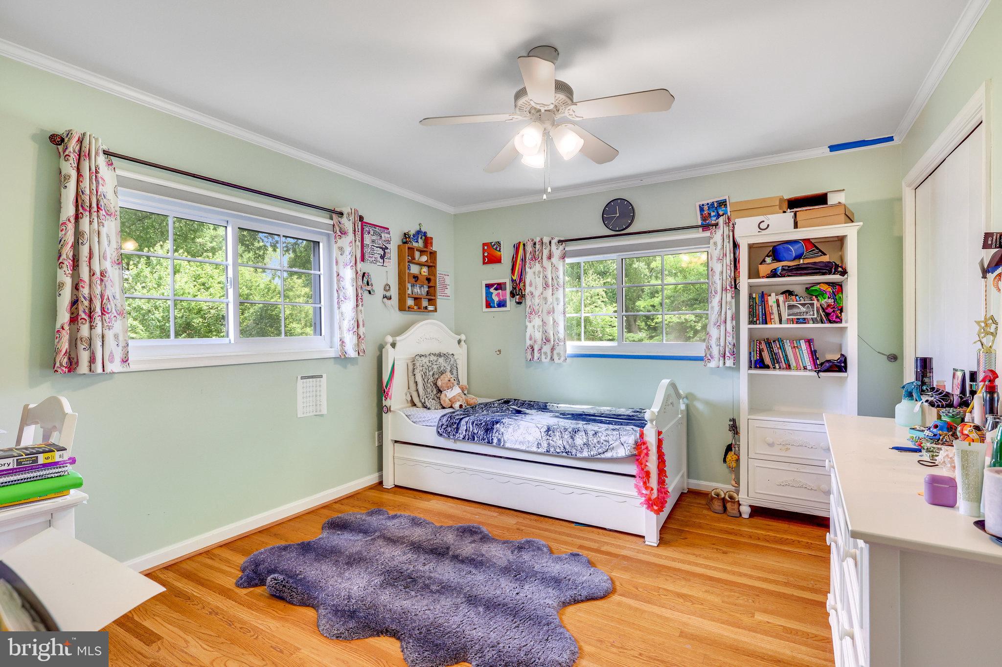 MC LEAN HAMLET - Residential Lease