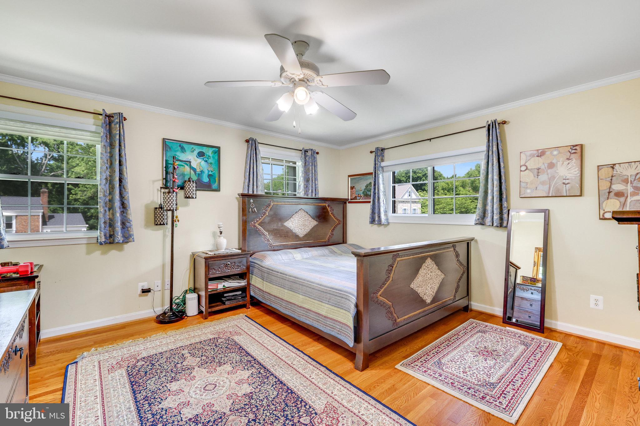 MC LEAN HAMLET - Residential Lease