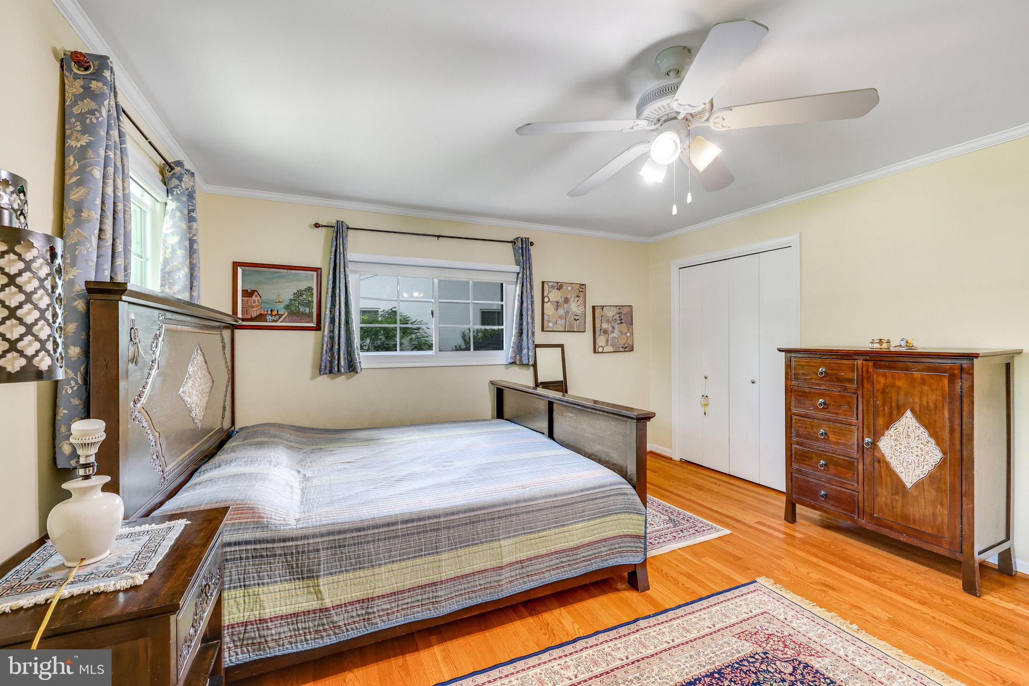 MC LEAN HAMLET - Residential Lease