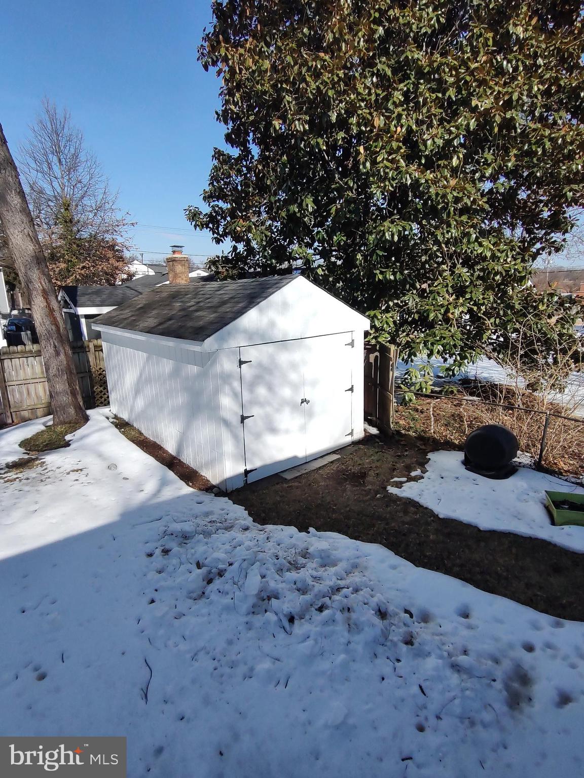 RIVERDALE PARK - Residential