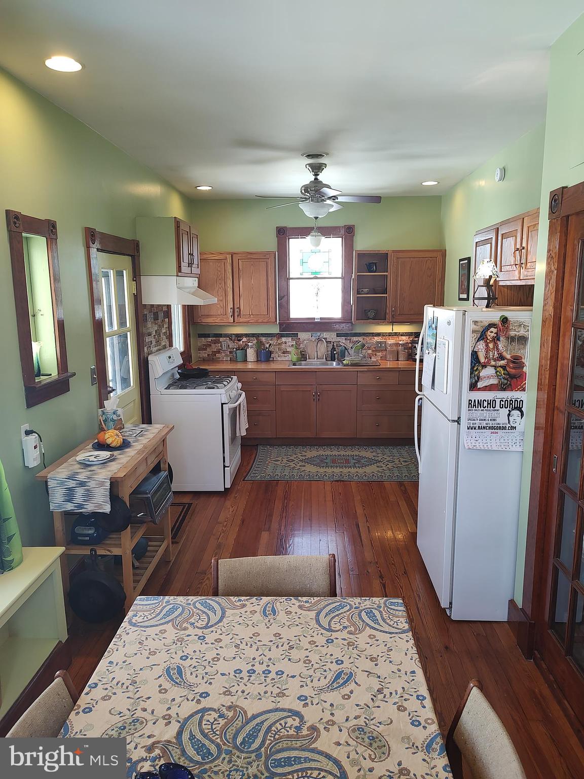 RIVERDALE PARK - Residential