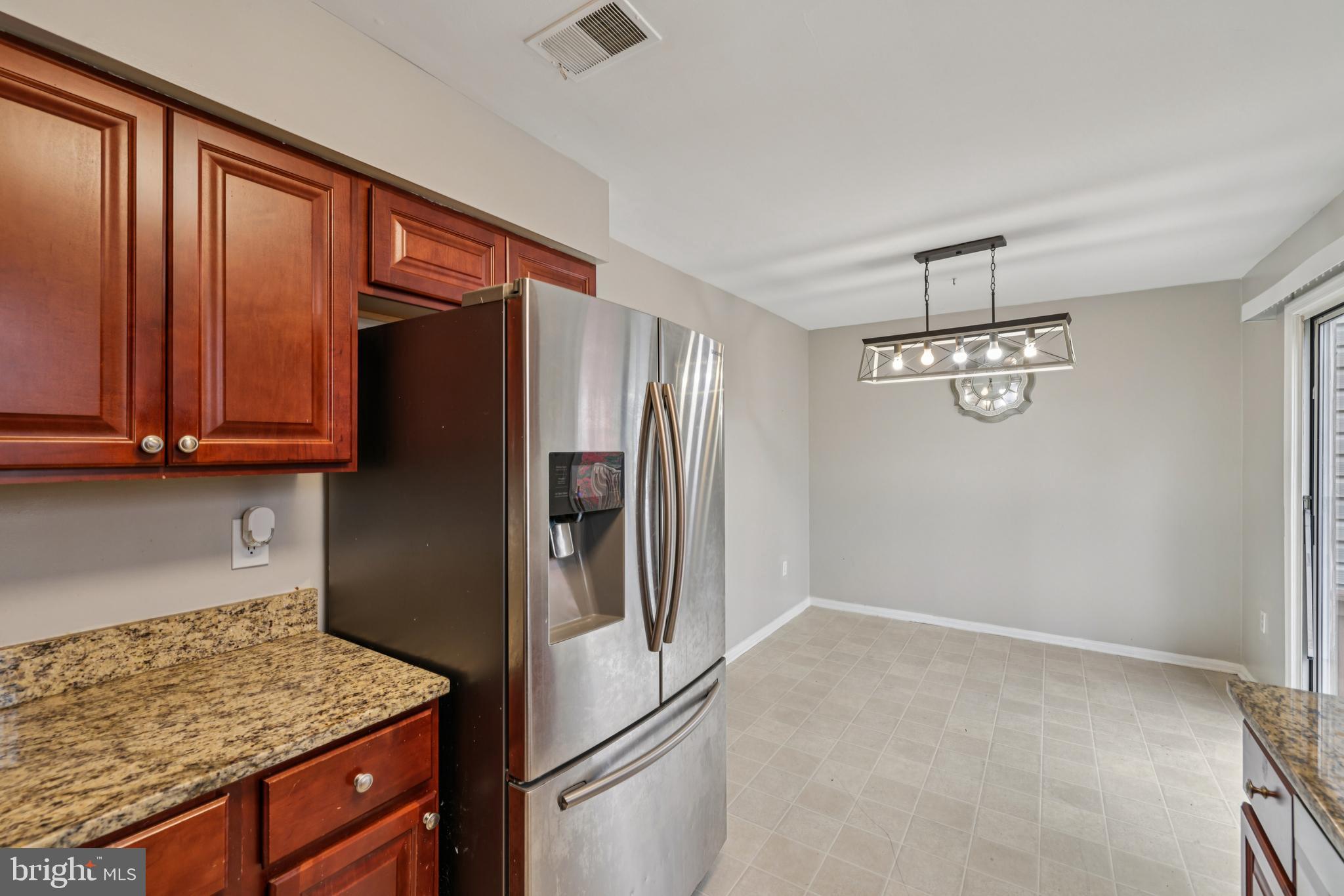 VALLEY STREAM ESTATES - Residential