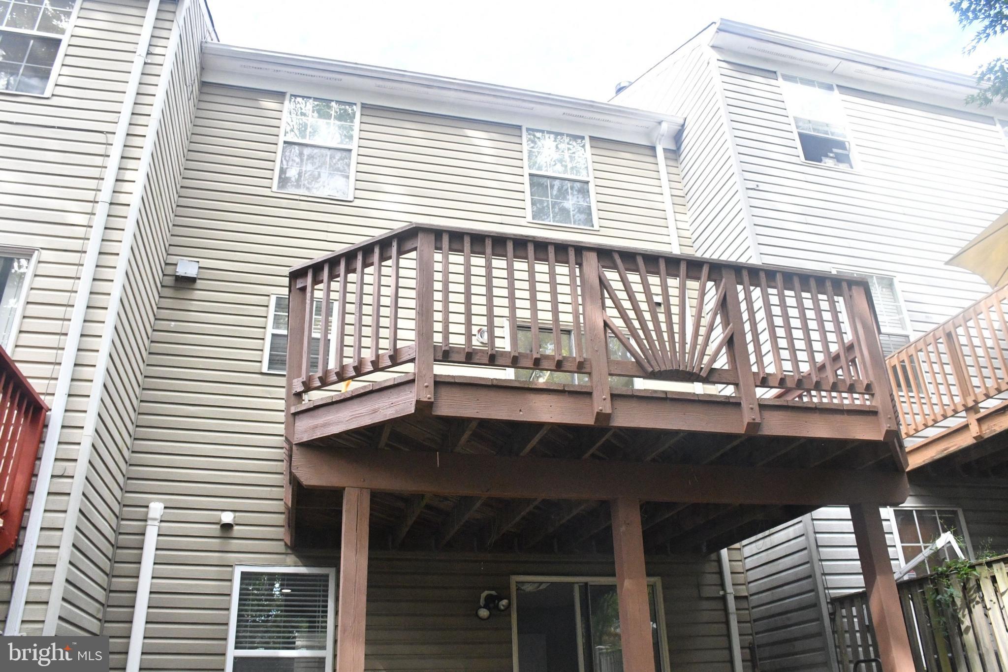 VALLEY STREAM ESTATES - Residential