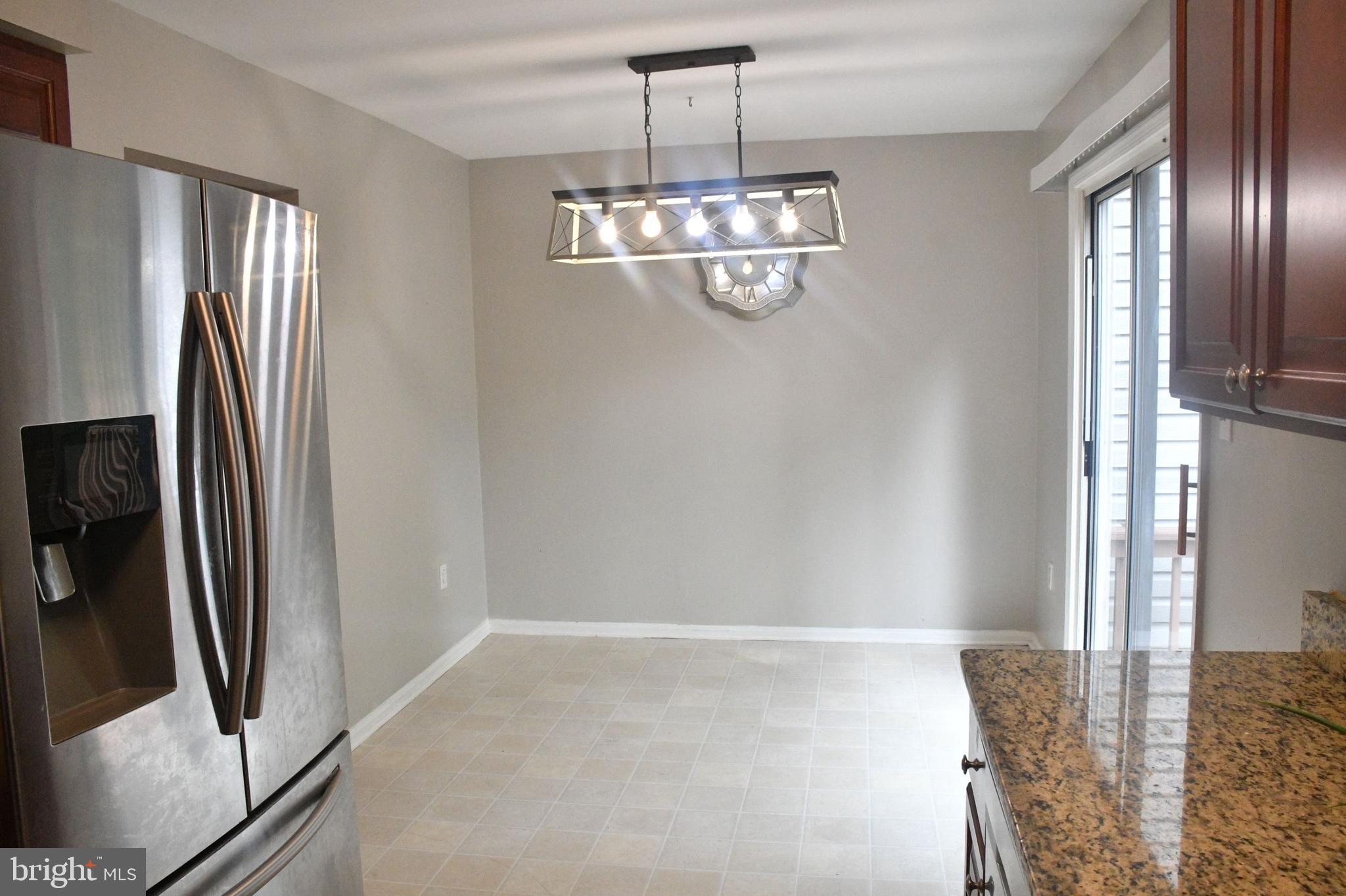 VALLEY STREAM ESTATES - Residential