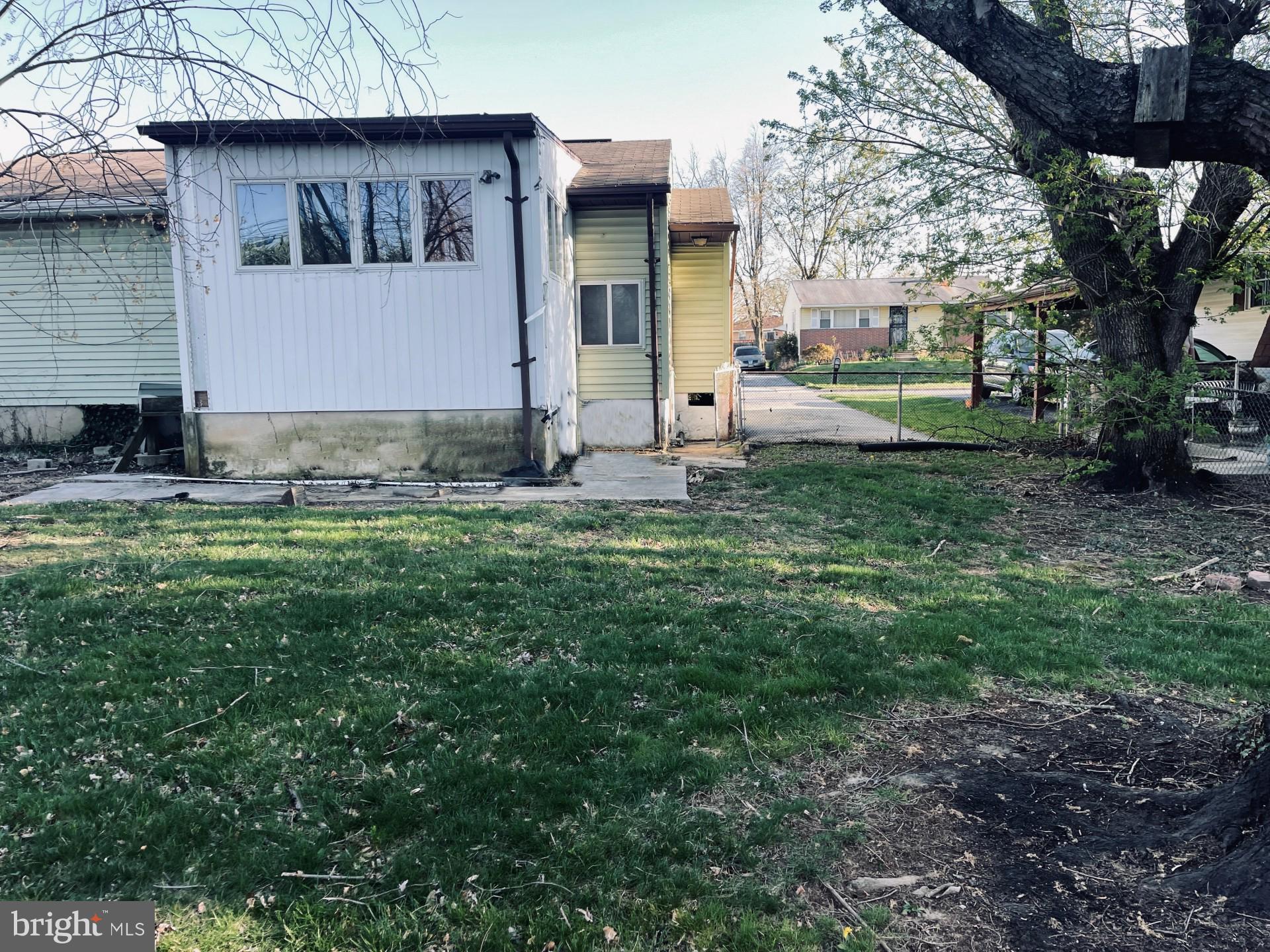 WINDSOR - Residential