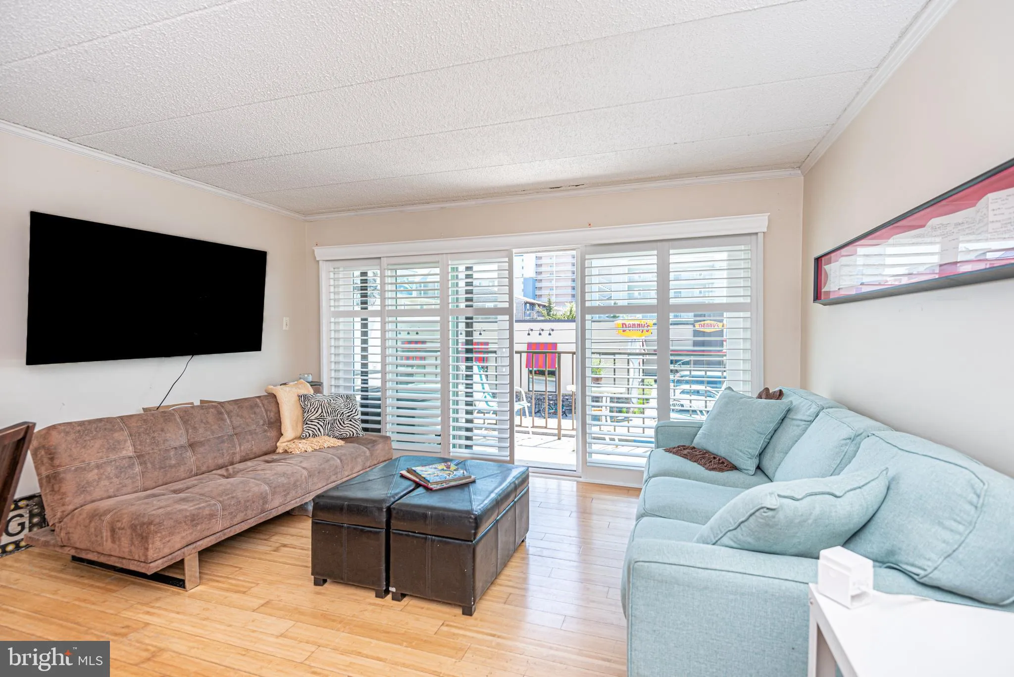 Ocean City, Maryland 21842, United States, 1 Bedroom Bedrooms, ,2 BathroomsBathrooms,Residential,Pending,60963