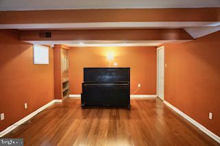 CONN AVE PARK - Residential Lease