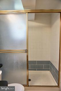 CONN AVE PARK - Residential Lease