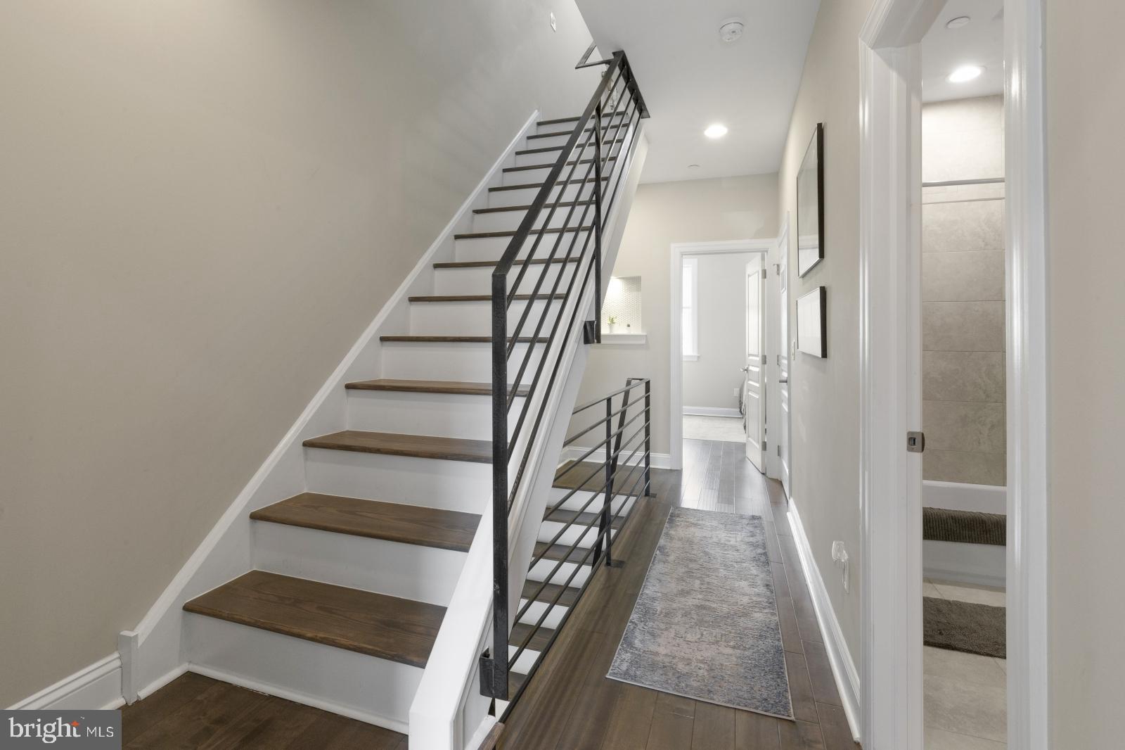 KENSINGTON - Residential Lease