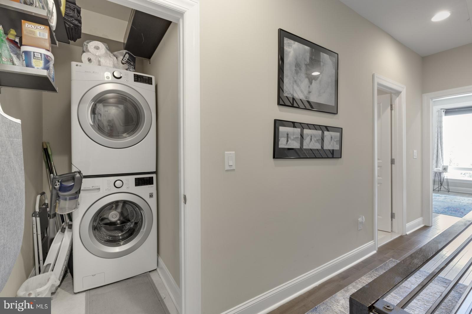 KENSINGTON - Residential Lease