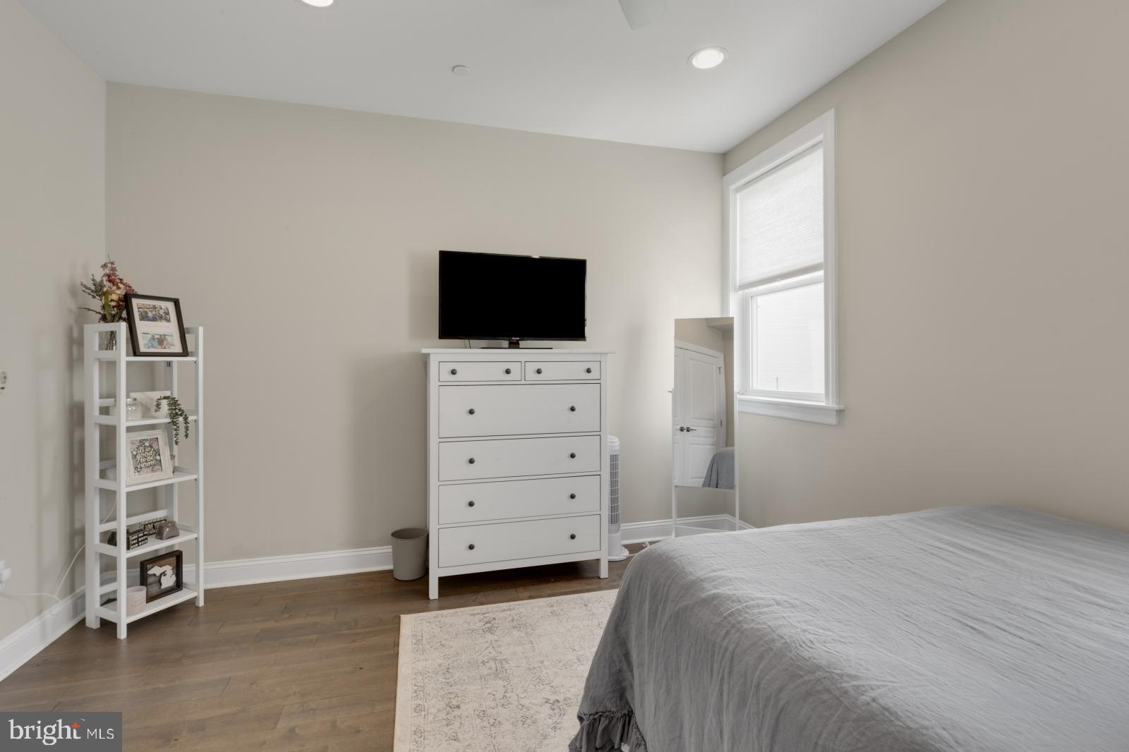 KENSINGTON - Residential Lease