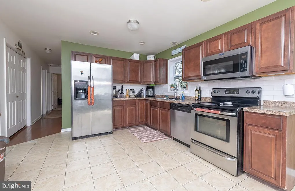 Rio Grande, New Jersey 08242, United States, 3 Bedrooms Bedrooms, ,2 BathroomsBathrooms,Residential,Active,84739