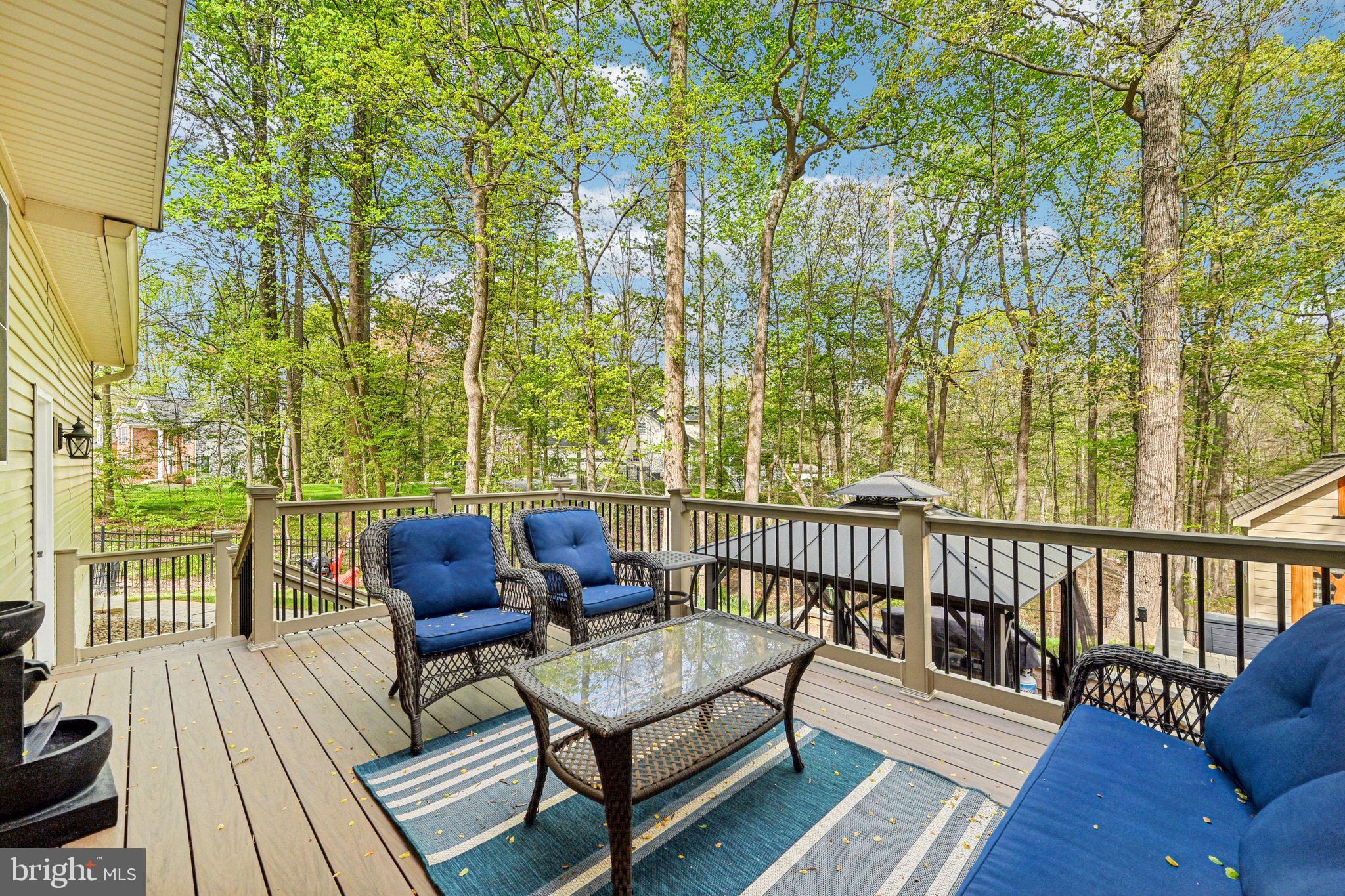 CRESCENT RIDGE - Residential