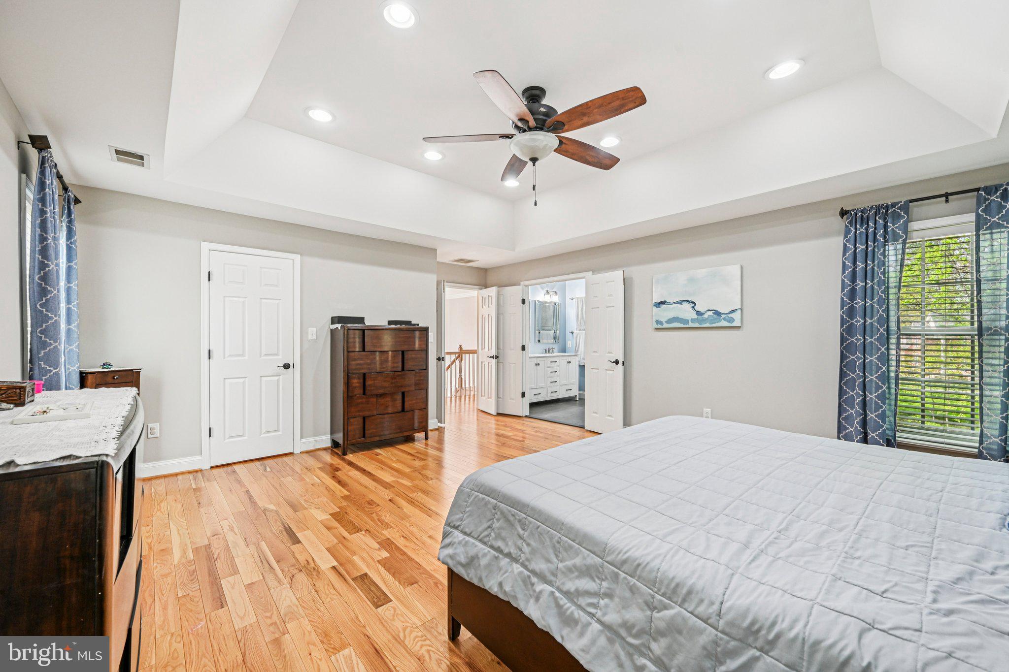 CRESCENT RIDGE - Residential