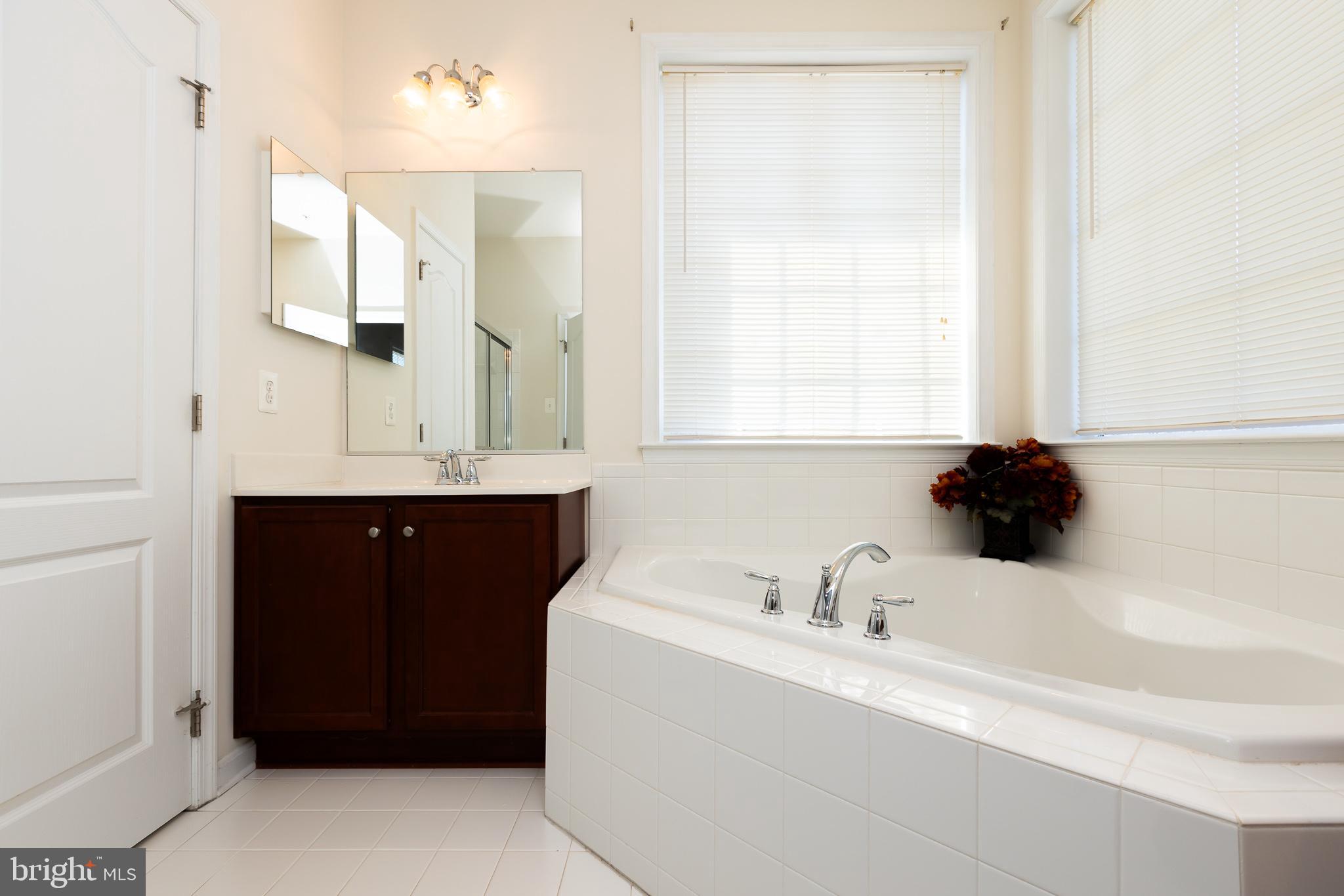 NORTHERN ESTATES - Residential