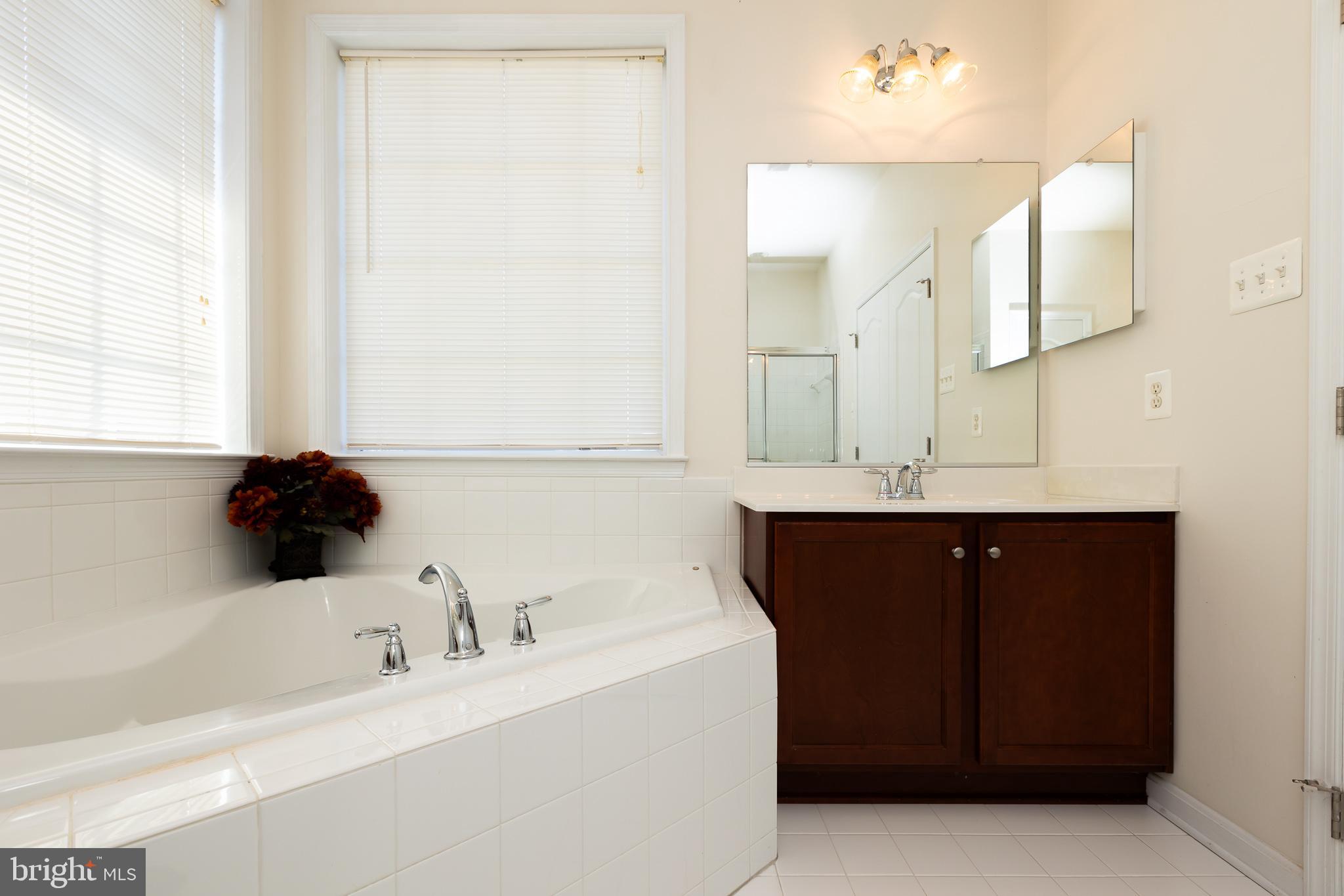 NORTHERN ESTATES - Residential