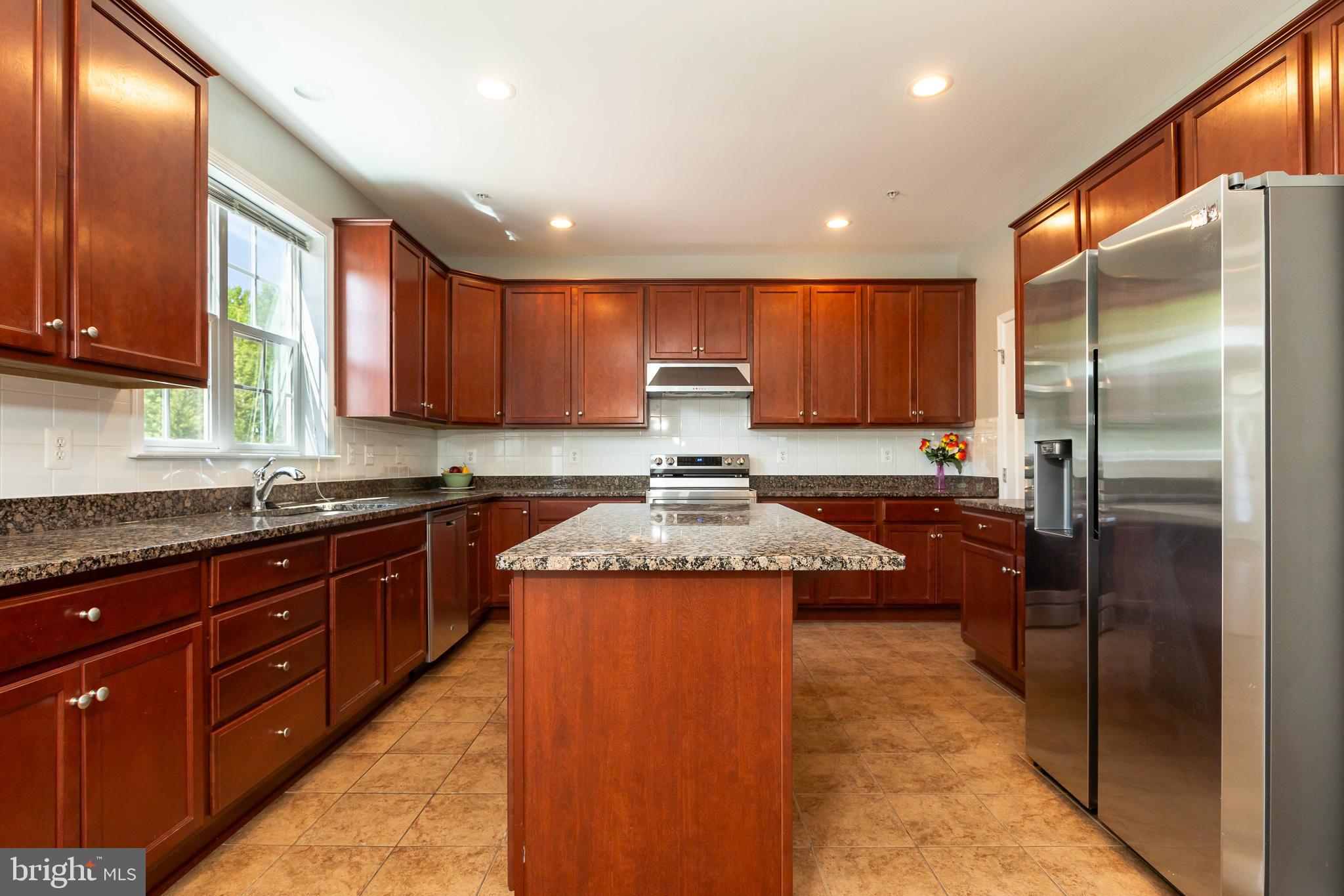 NORTHERN ESTATES - Residential