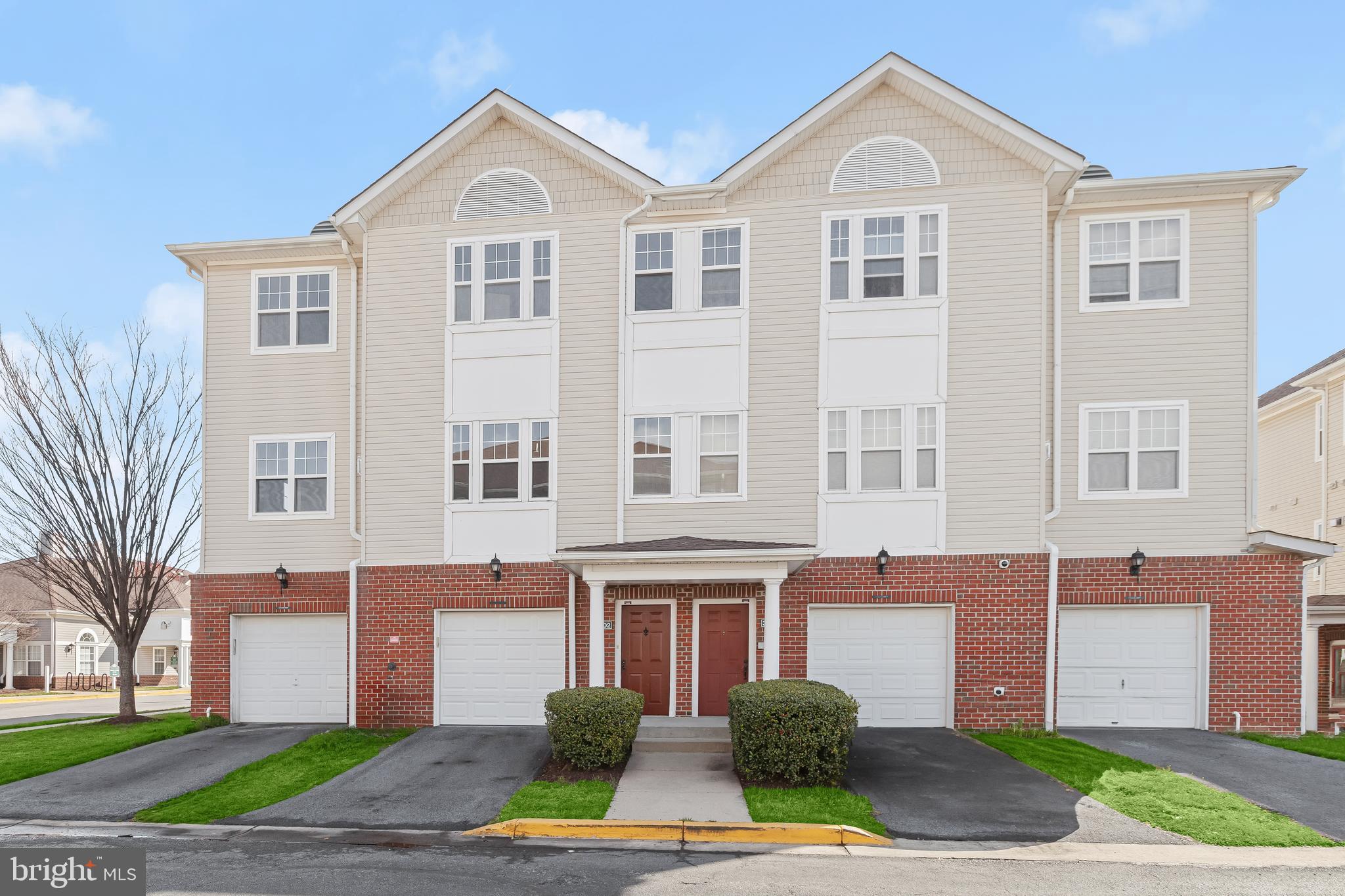 WINDSOR CROSSING - Residential