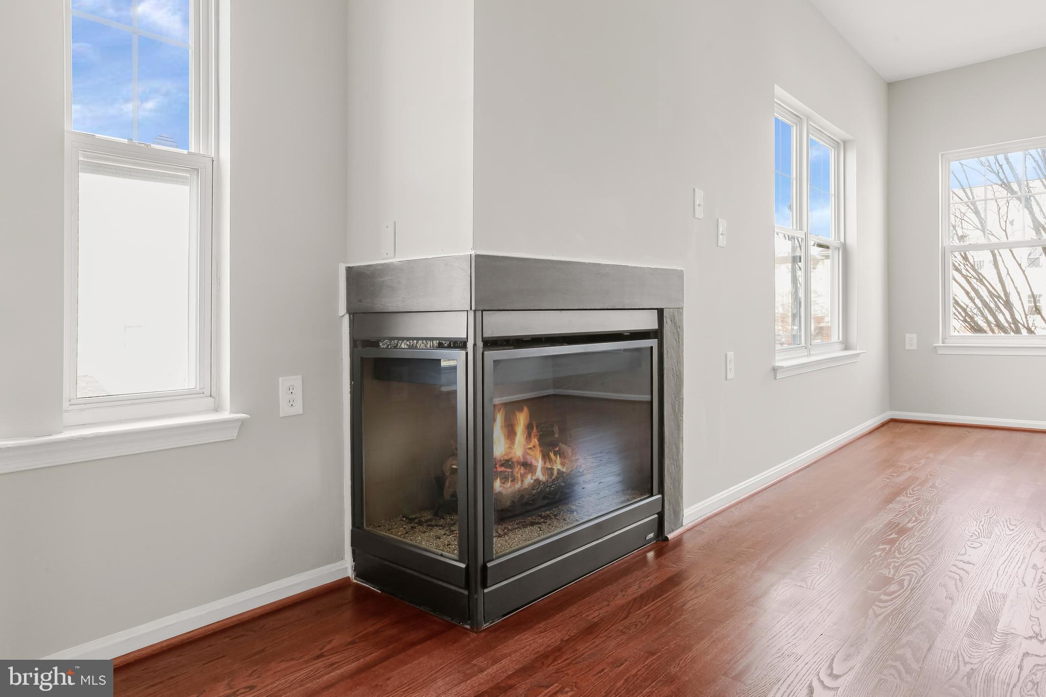 WINDSOR CROSSING - Residential