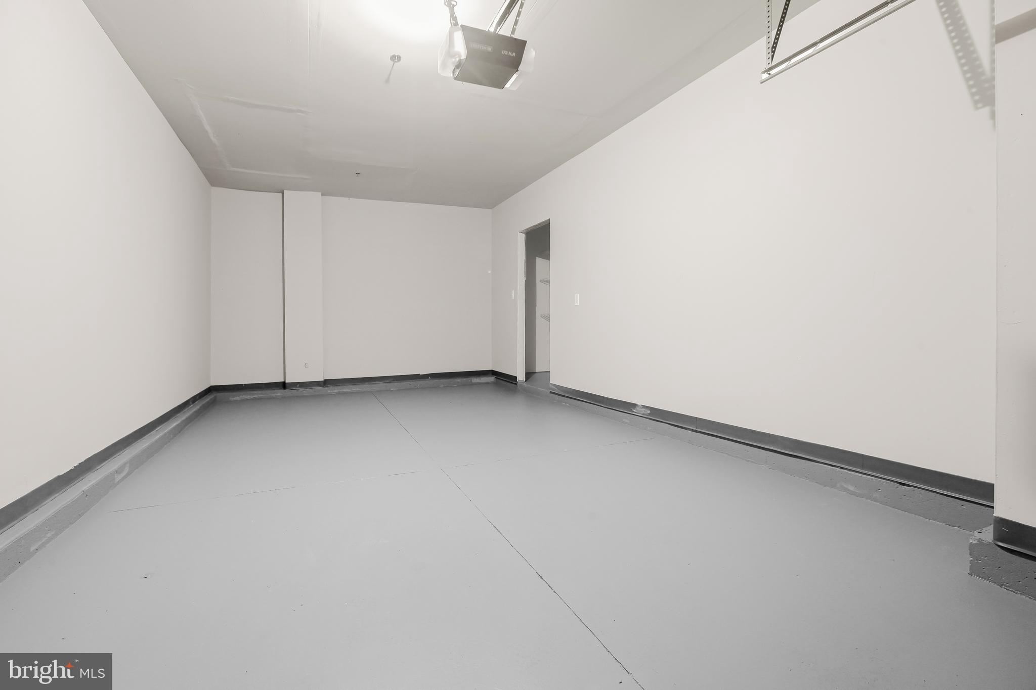 WINDSOR CROSSING - Residential