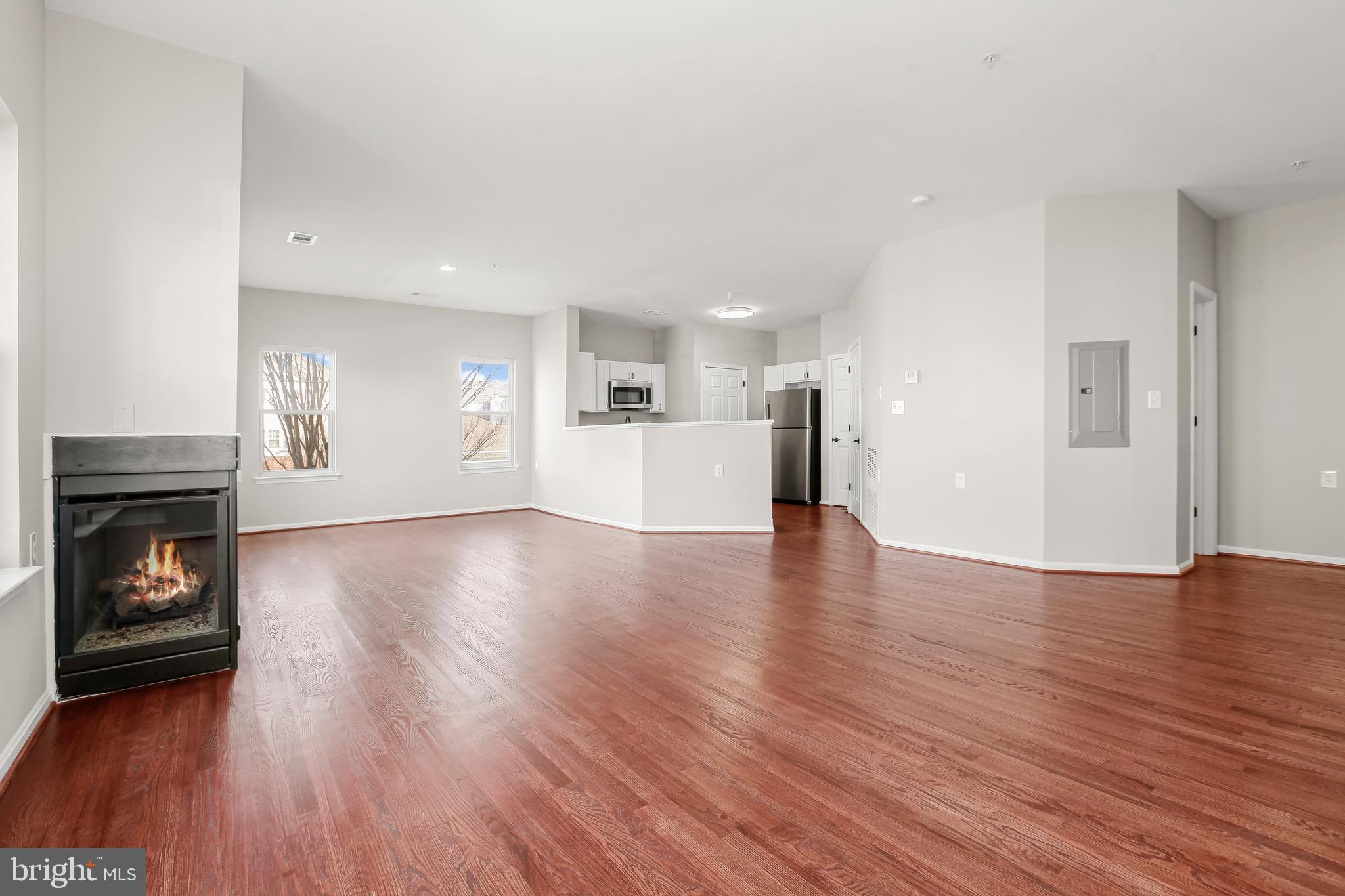 WINDSOR CROSSING - Residential