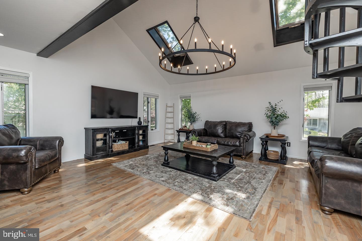 208 DORADO AVENUE