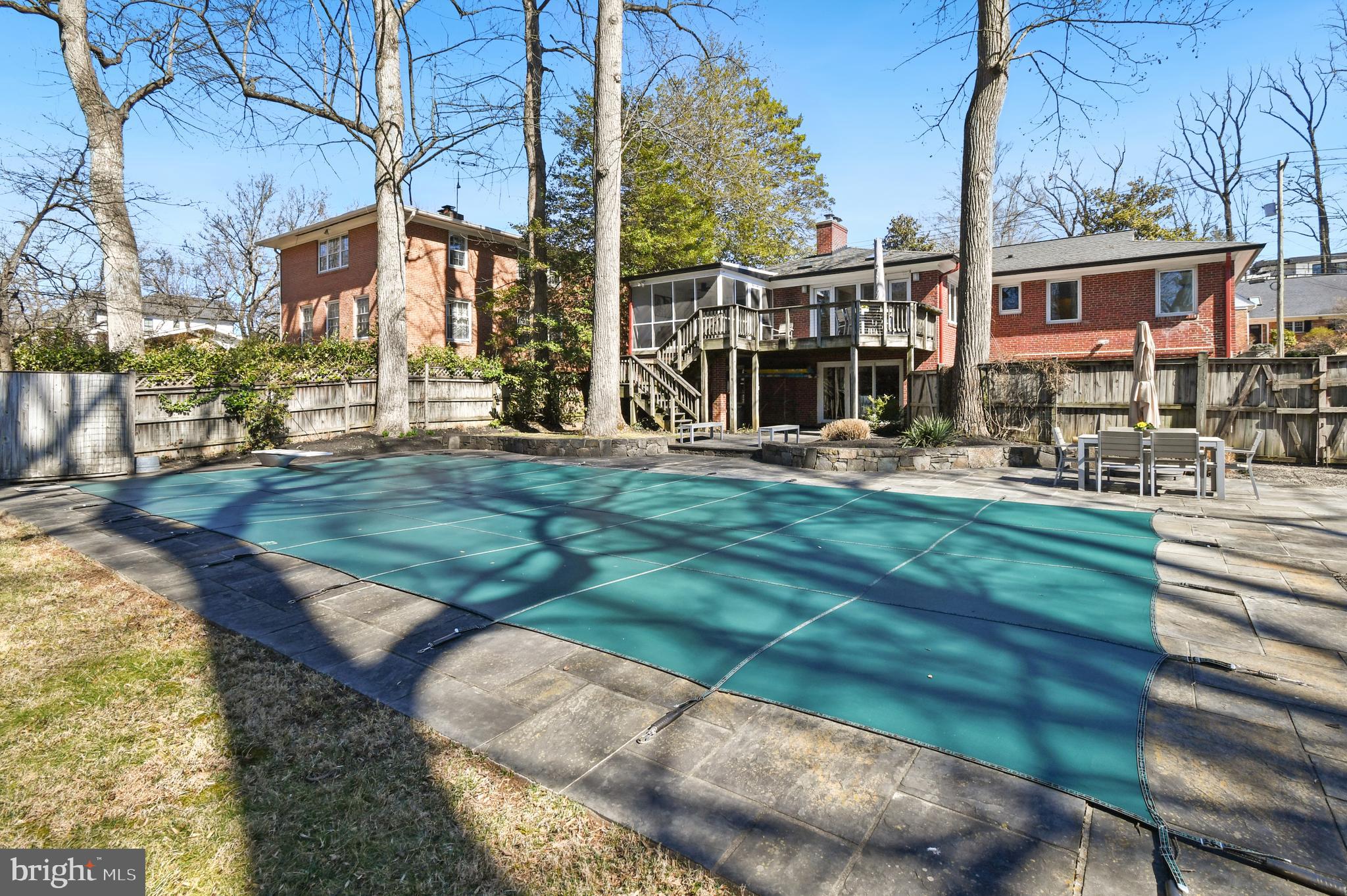 KENWOOD PARK - Residential