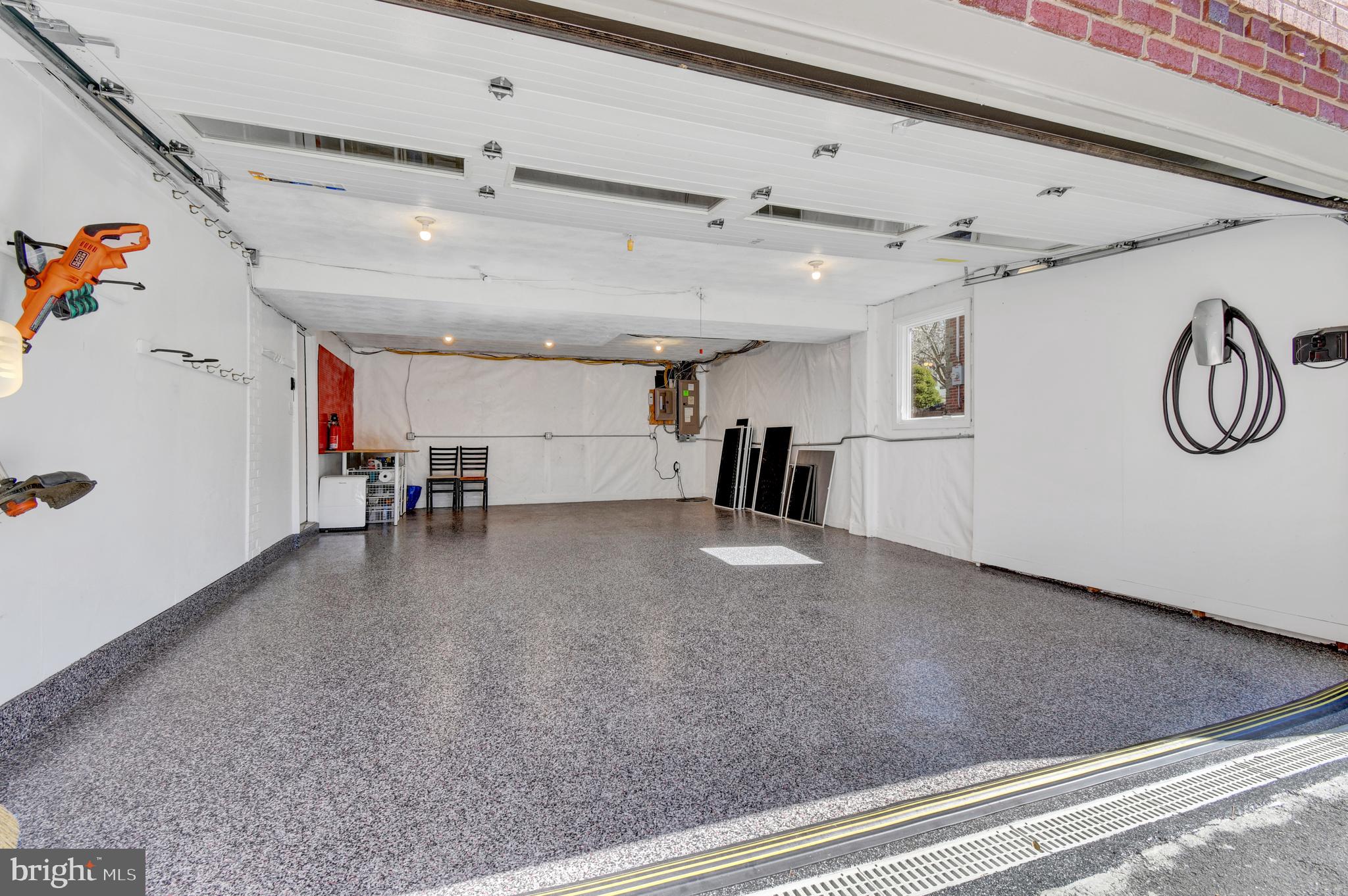 KENWOOD PARK - Residential