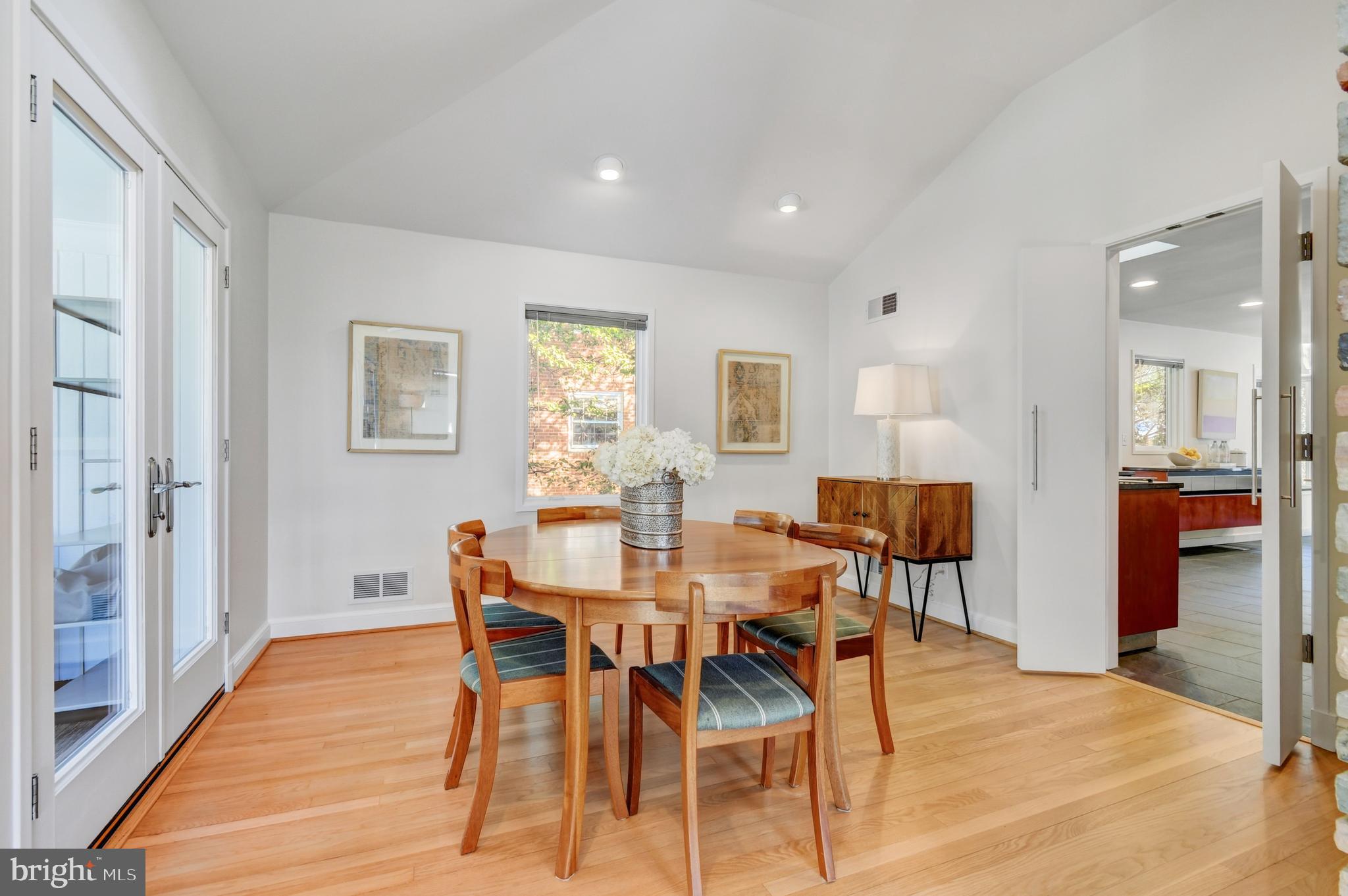 KENWOOD PARK - Residential