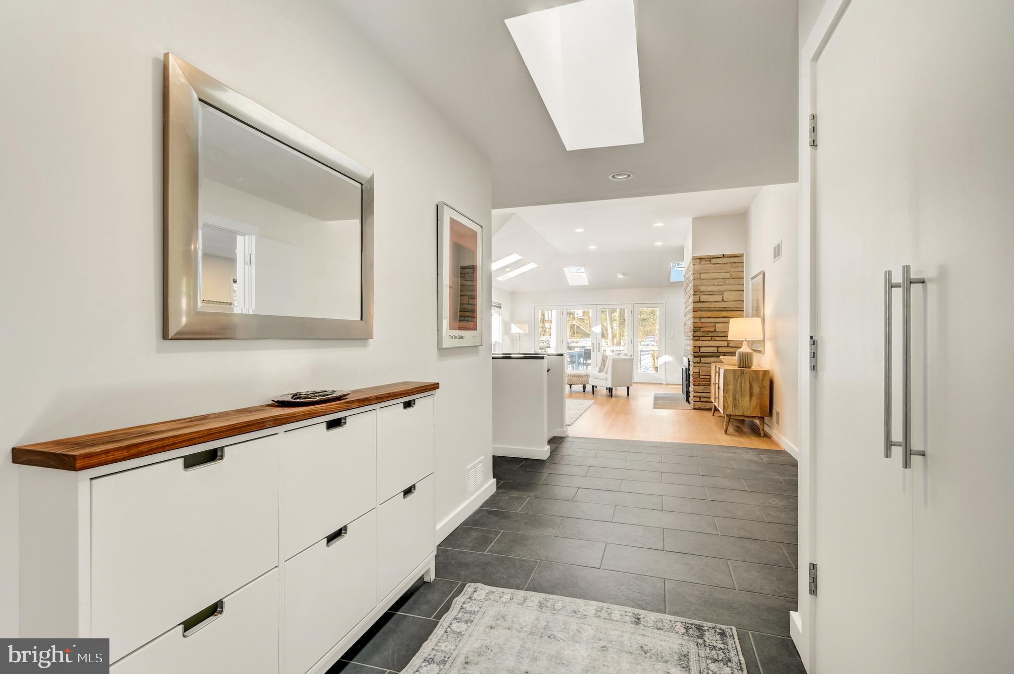 KENWOOD PARK - Residential