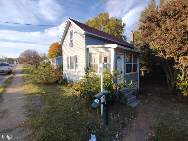 Investors won't want to miss this opportunity at 7350 German Hill Rd in Dundalk, MD! This single-family home, built in 1929, boasts 2 bedrooms and 1 bathroom, offering great potential for renovation or rental income. Situated on a spacious lot, it’s located in a quiet neighborhood near local amenities and schools, making it attractive for future tenants. With a little TLC, this property could be transformed into a profitable investment. Schedule your viewing today and explore the possibilities!