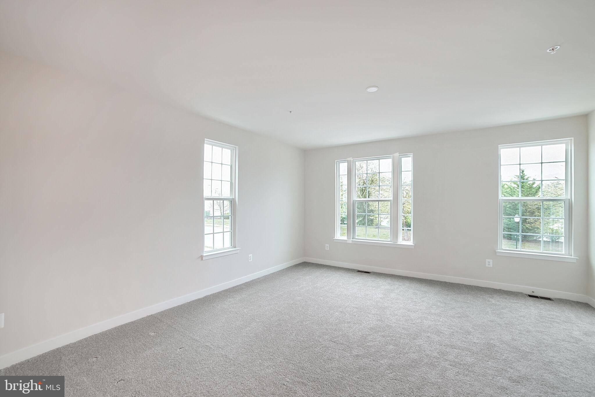 BELLE AIR TOWNHOMES - Residential Lease