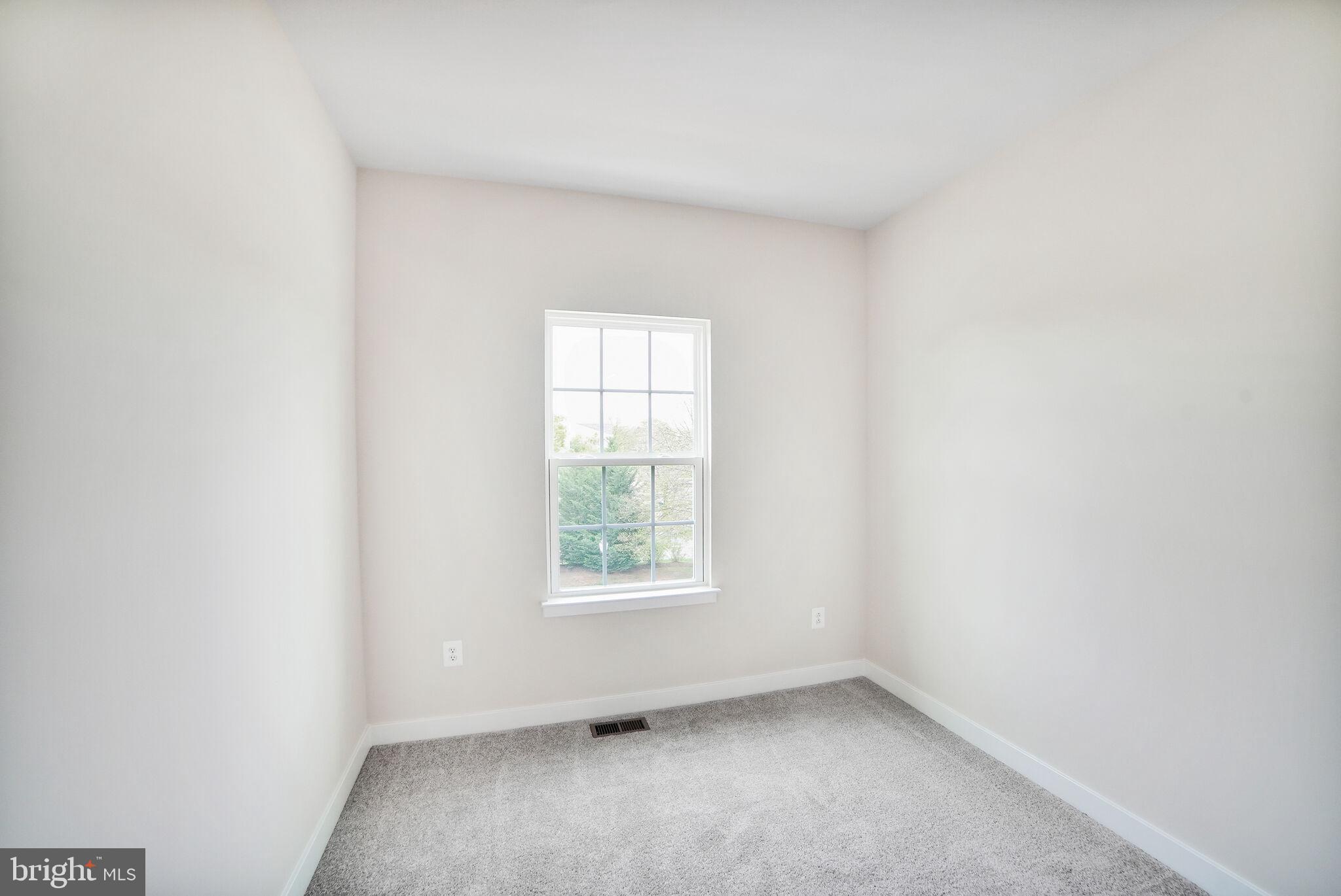 BELLE AIR TOWNHOMES - Residential Lease