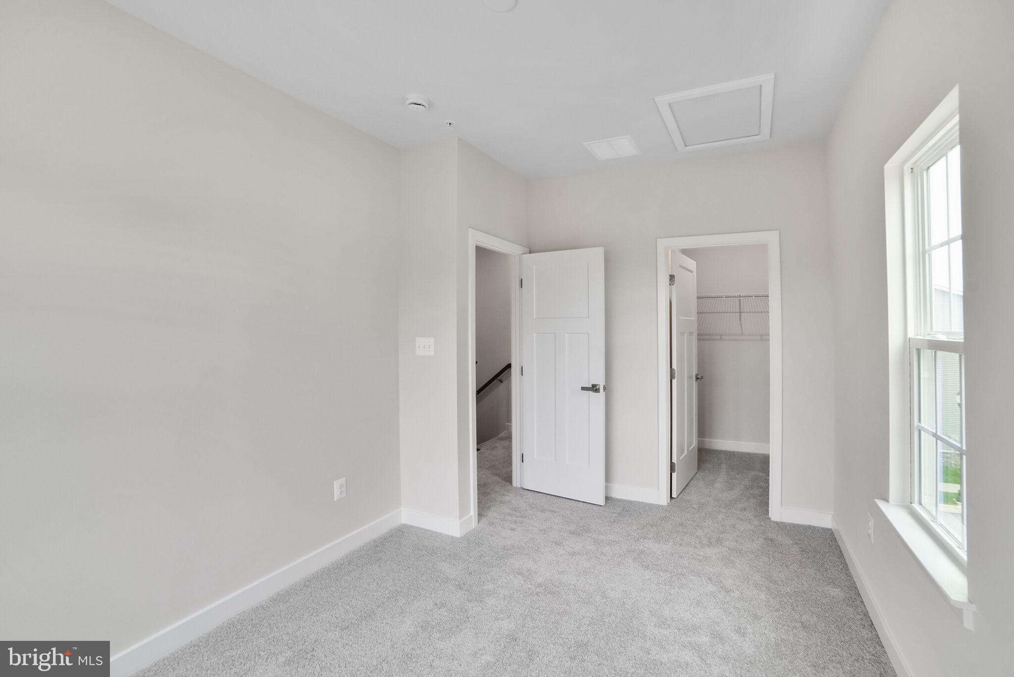 BELLE AIR TOWNHOMES - Residential Lease