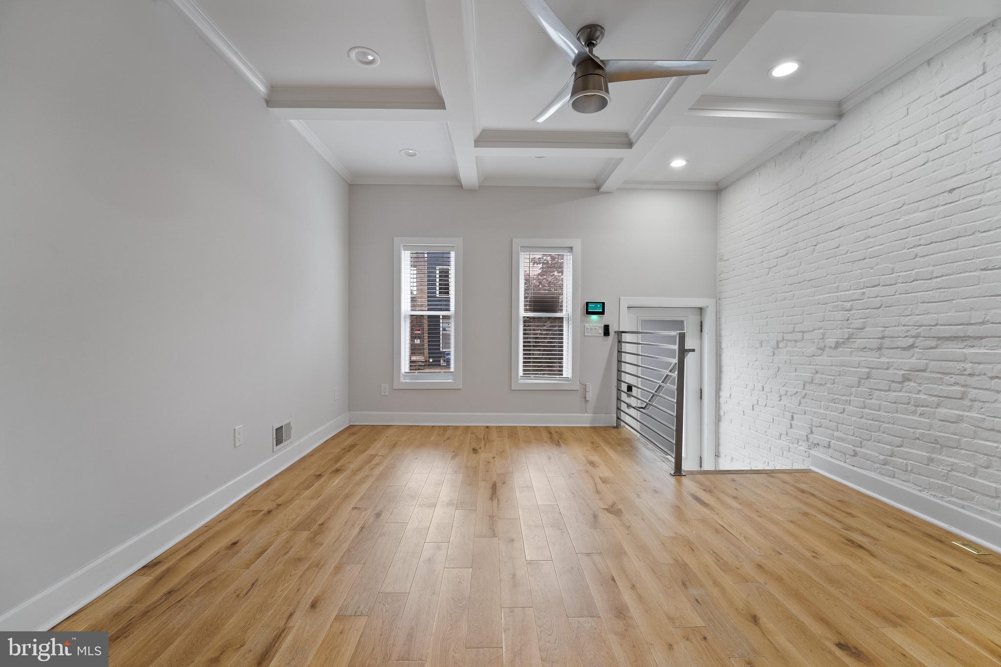 BROADWAY EAST - Residential Lease