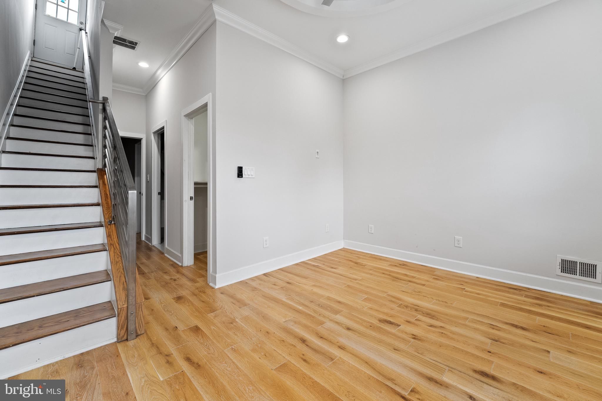 BROADWAY EAST - Residential Lease