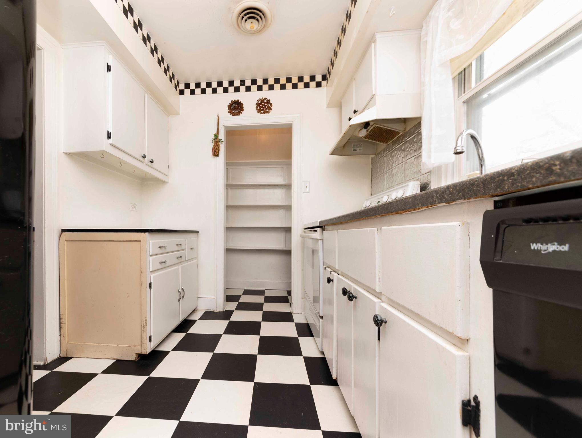 EASTON - Residential