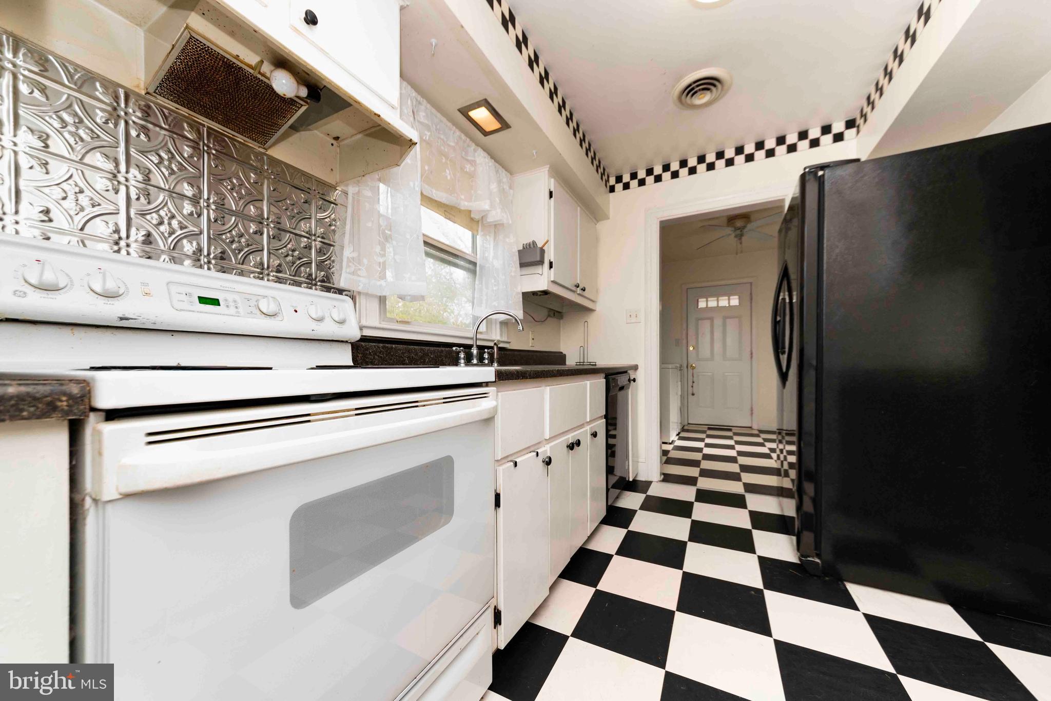 EASTON - Residential