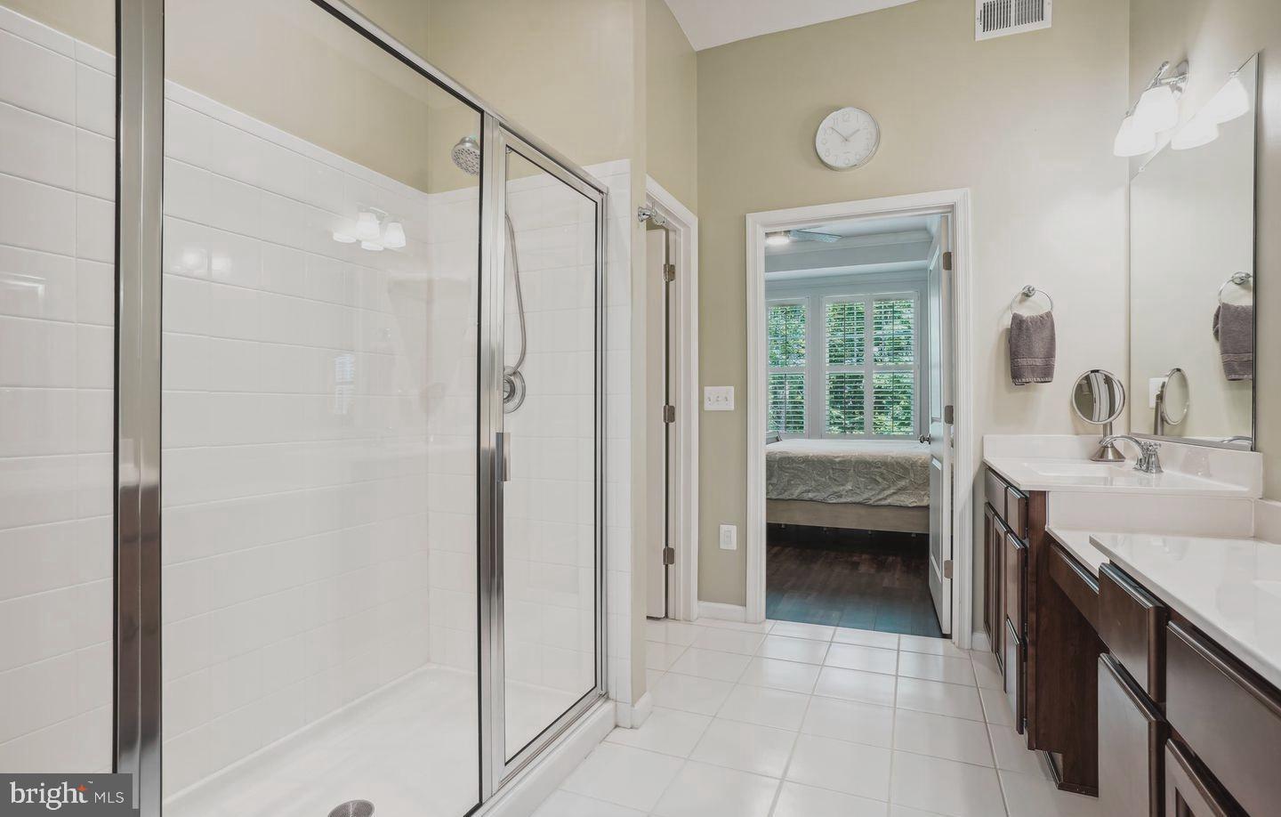 POTOMAC SHORES - Residential Lease