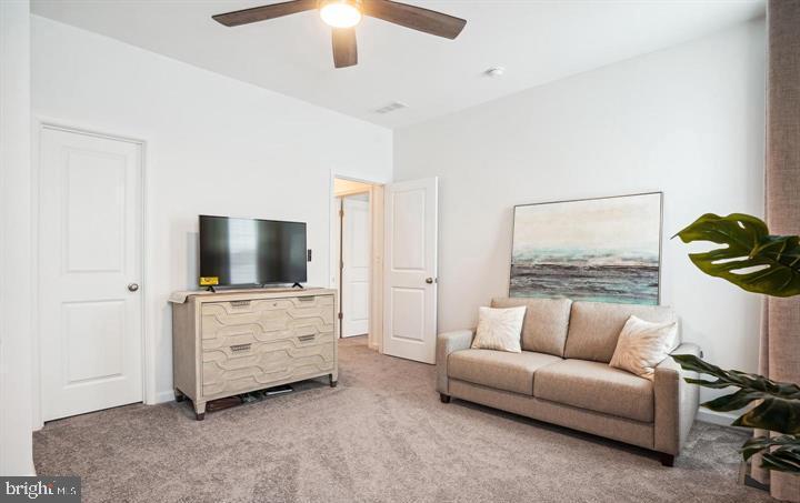 POTOMAC SHORES - Residential Lease