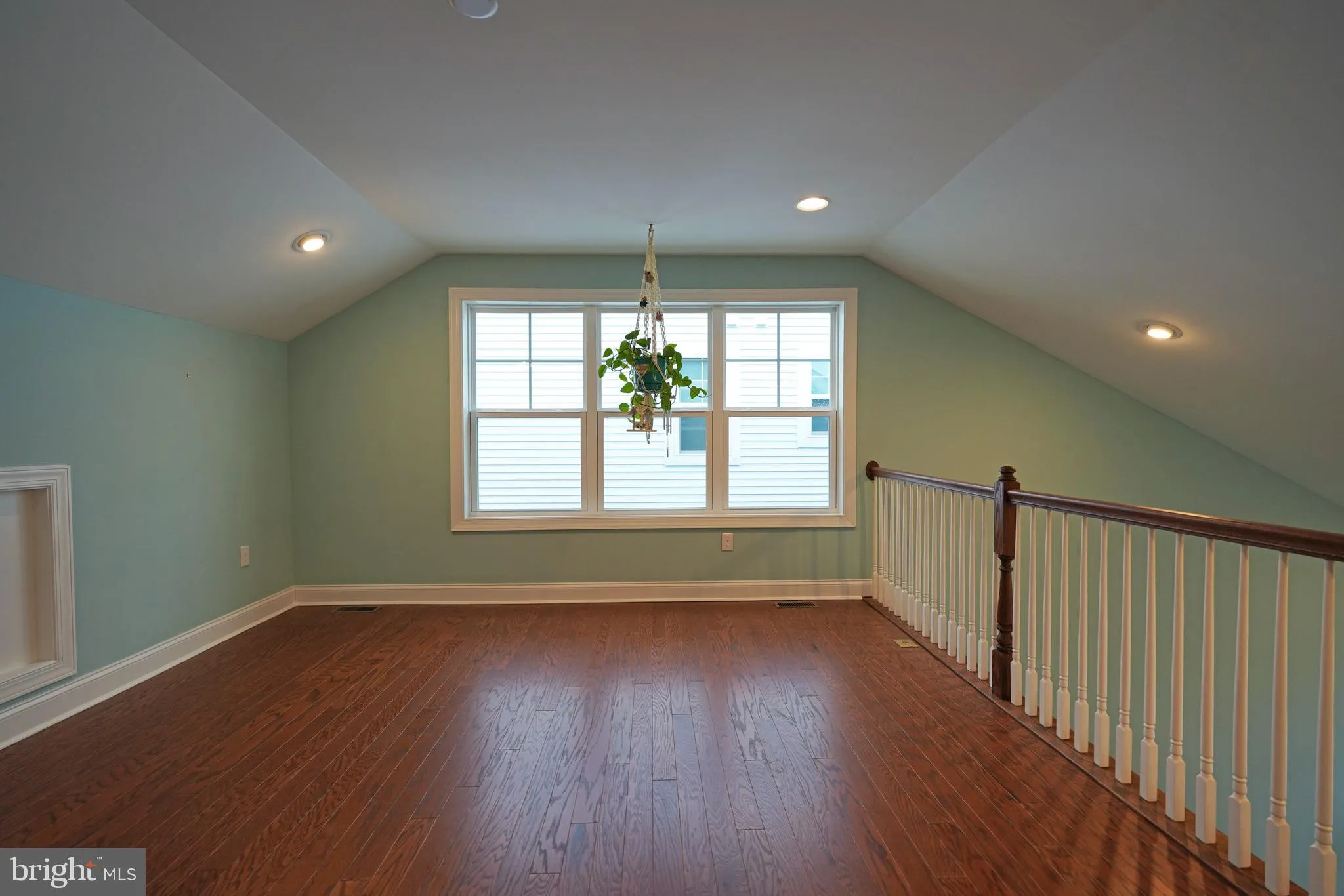 Rehoboth Beach, Delaware 19971, United States, 3 Bedrooms Bedrooms, ,2 BathroomsBathrooms,Residential,Active,112042